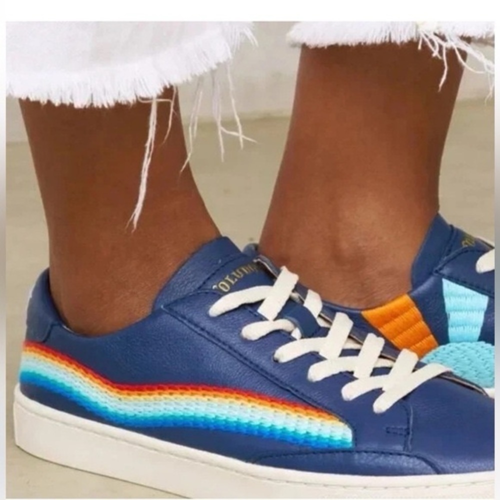 Soludos Blue Rainbow Wave Chill Out Embroidered Leather Sneaker 6.5 - Picture 2 of 15